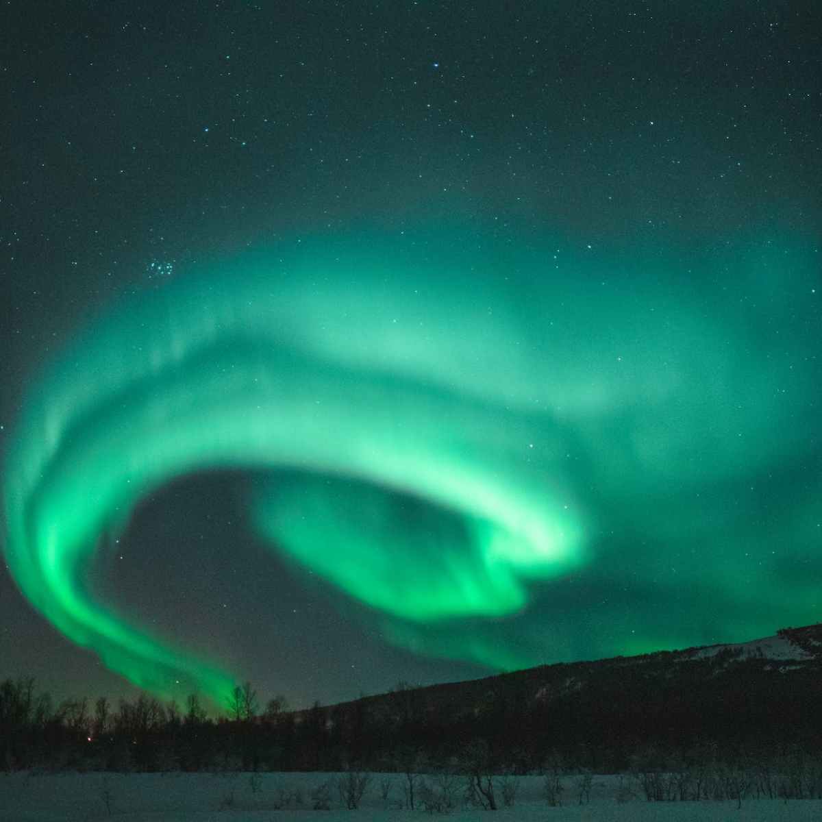 Ice Fishing Under the Aurora&nbsp;Lights